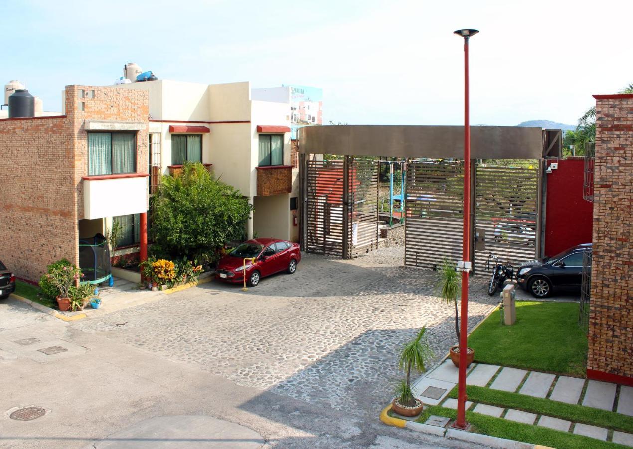 Preciosa Casa Palmera En Cuernavaca Con Alberca, Wifi, Tv Y Cocina Para Fin De Semana, Descanso, Vacaciones O Home Office Emiliano Zapata  Exterior foto